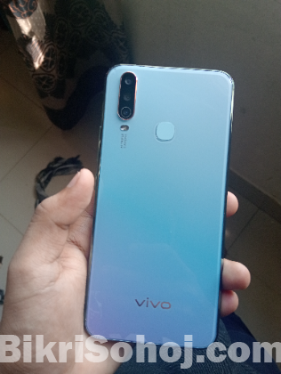 Vivo Y17